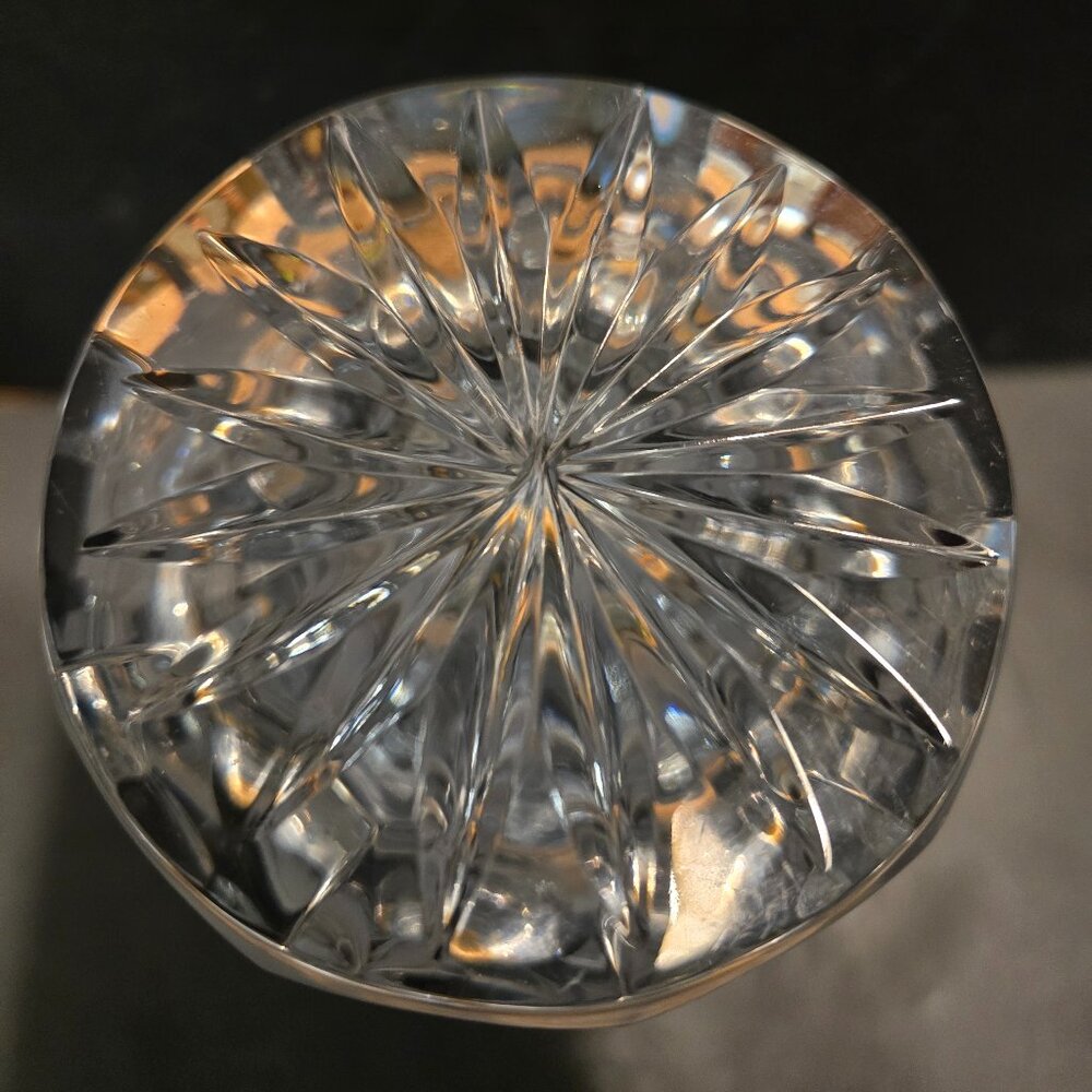 CRYSTAL VASE - Picture 9 of 11